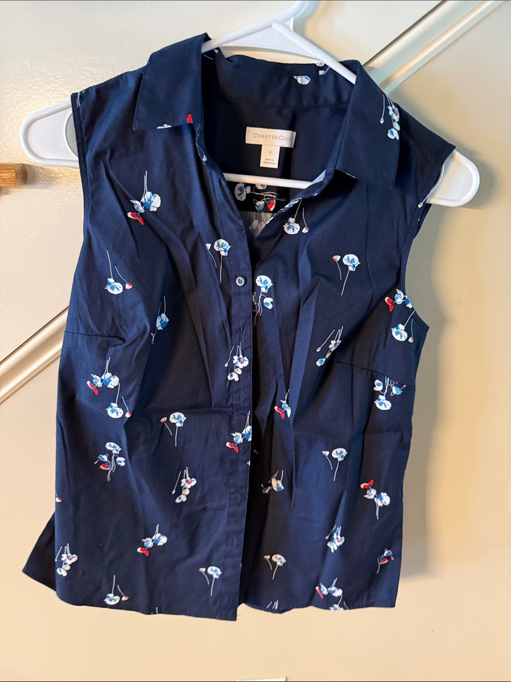 Charter Club Navy Floral Button-Up Sleeveless Top